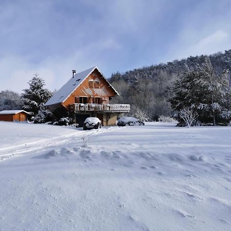 Chalet Entre Lac Et Volcan Murol Zewnętrze zdjęcie
